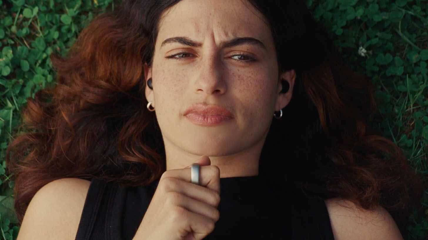 Launch of former Meta designers  Wearable Stream Ring AI